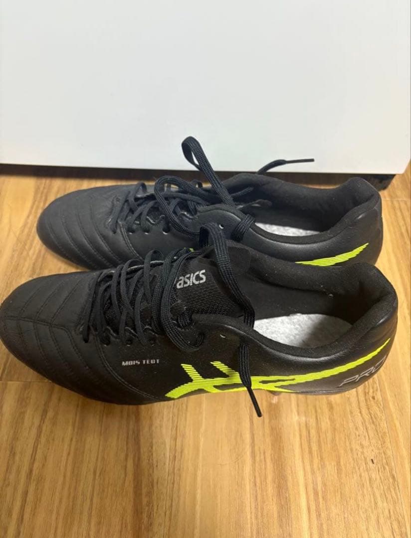 Asics DS LIGHT 3 ブラック/イエロー スパイク