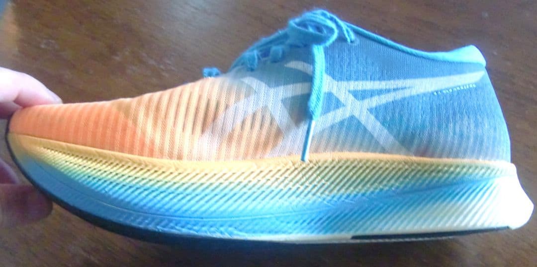 アシックス メタスピードスカイ 26cm