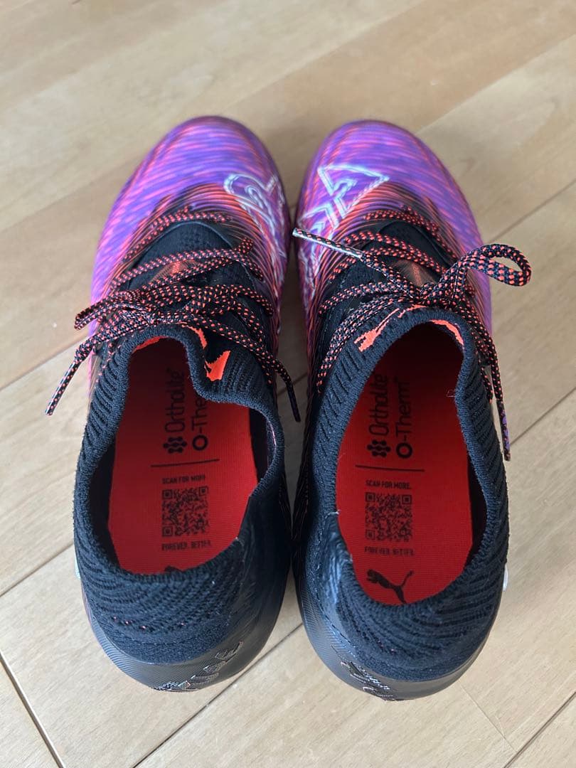 Pumaサッカースパイク★フューチャー 8 アルティメット HG/AG★27cm