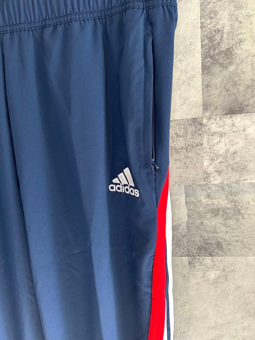 新品　アディダス　バイエルン ジャージ トラックパンツ サッカー ネイビー