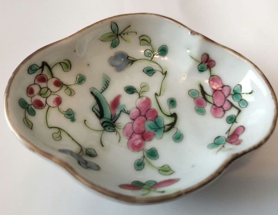中国　粉青磁器　豆皿