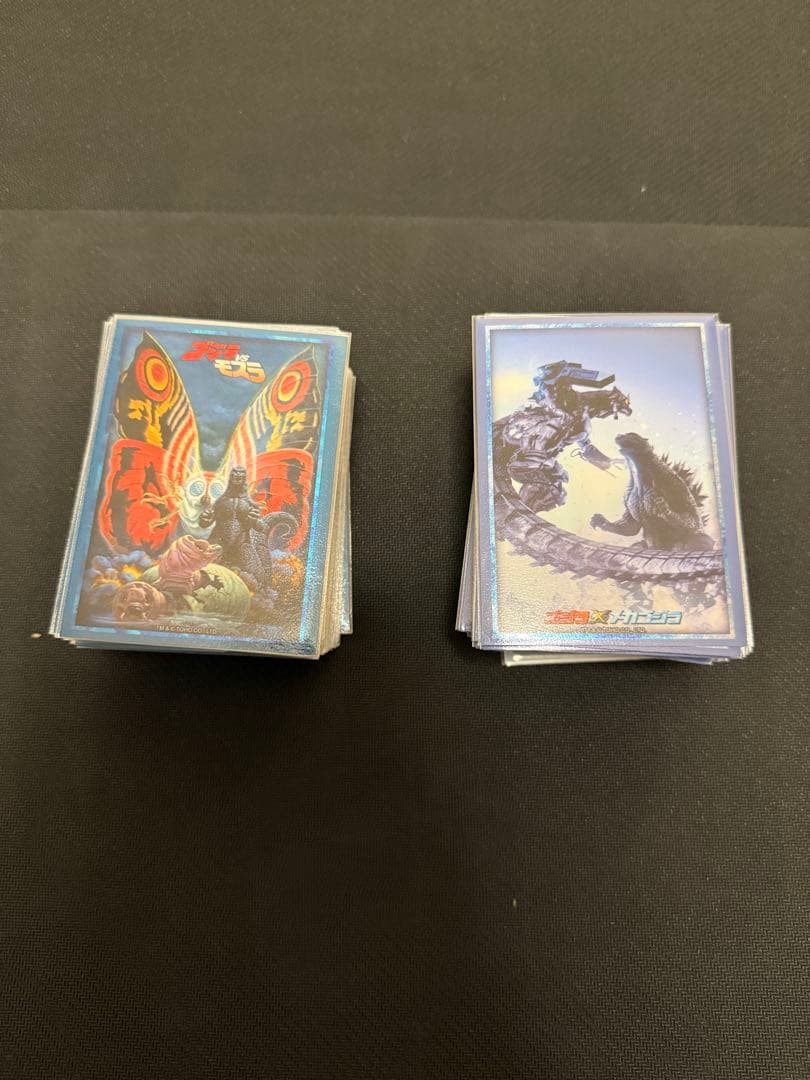 ゴジラカードゲーム　引退品　スリーブ付きデッキ2セット　SP、SR込み