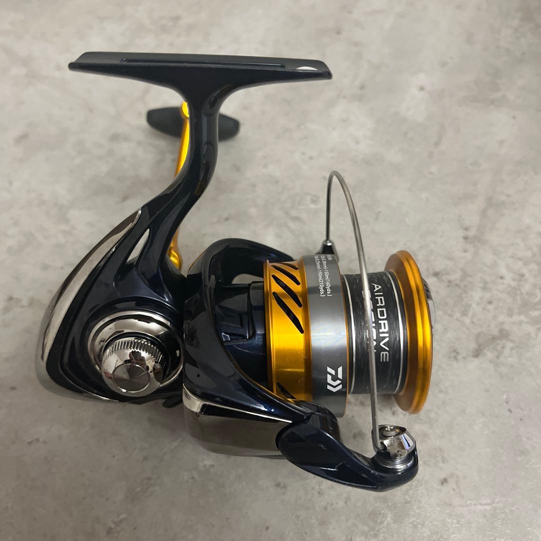 Daiwa レブロス24 LT4000CXH 袋オマケ付き