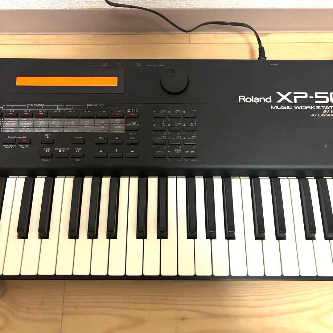 Roland シンセサイザー　 XP-50