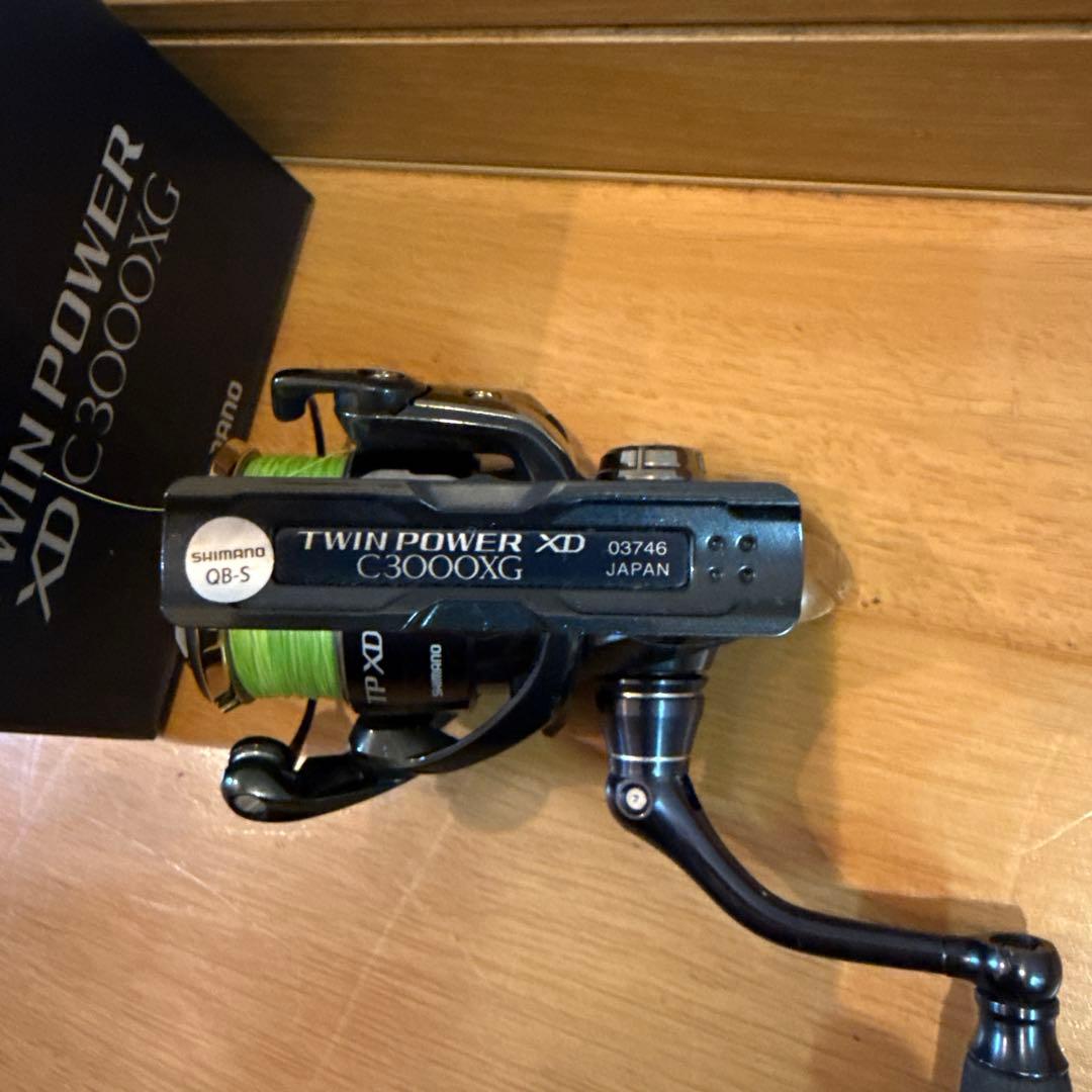 SHIMANO TWIN POWER XD C3000XG スピニングリール