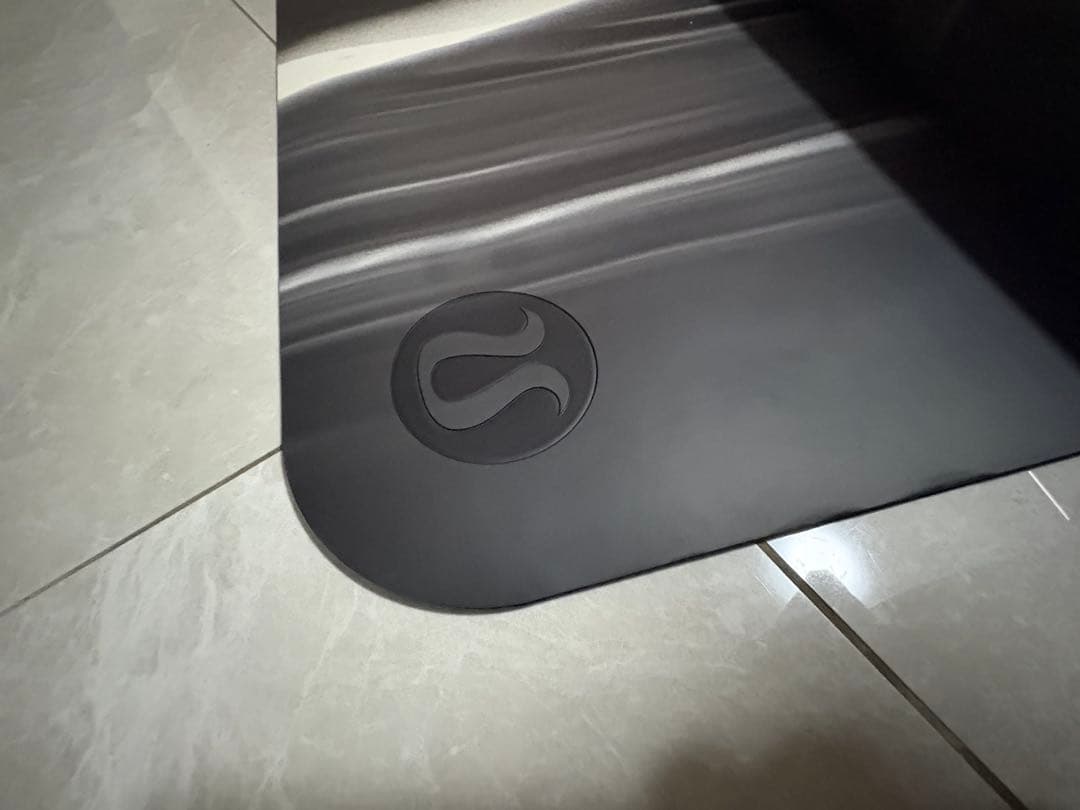 LULULEMONヨガマット ストラップ付き