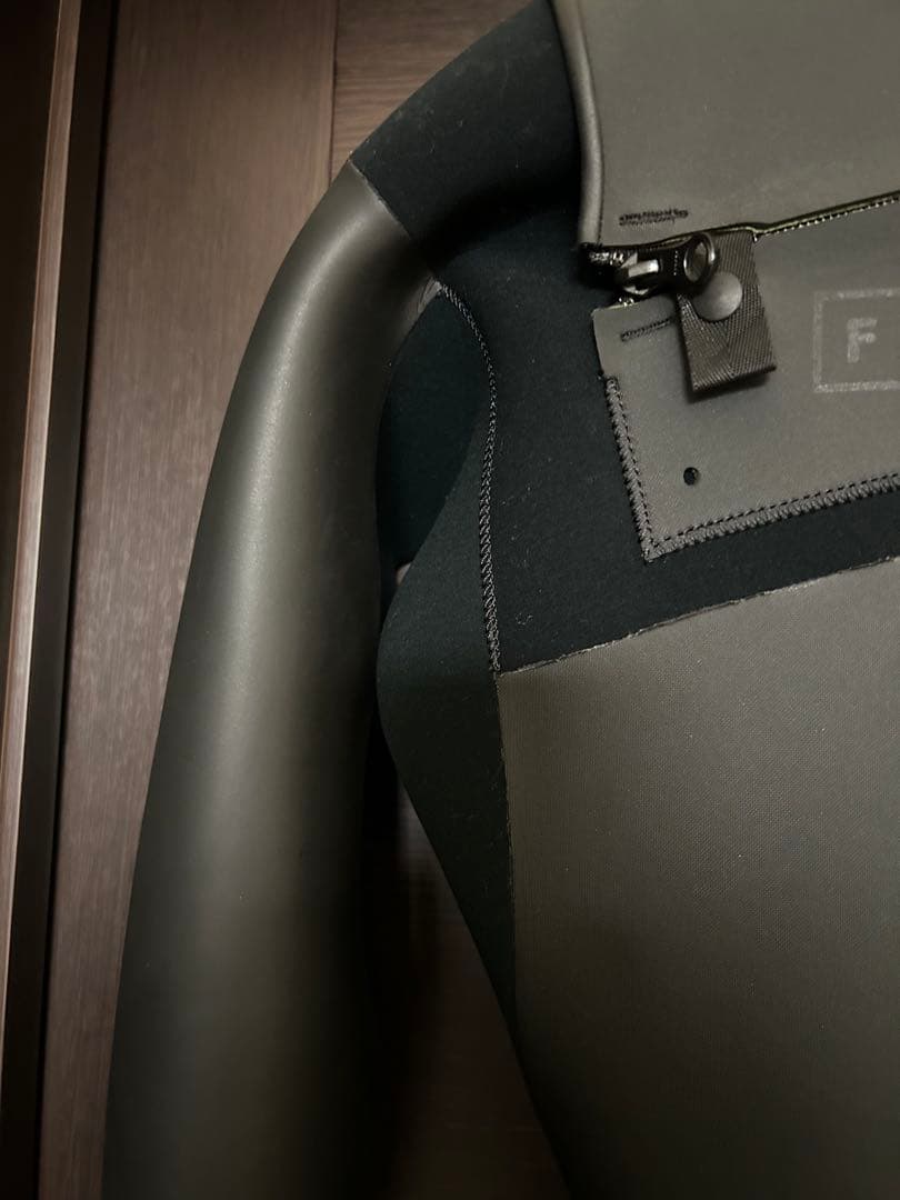 FEVR マーベリック　ジャージ　フルスーツ 2m/3m ML