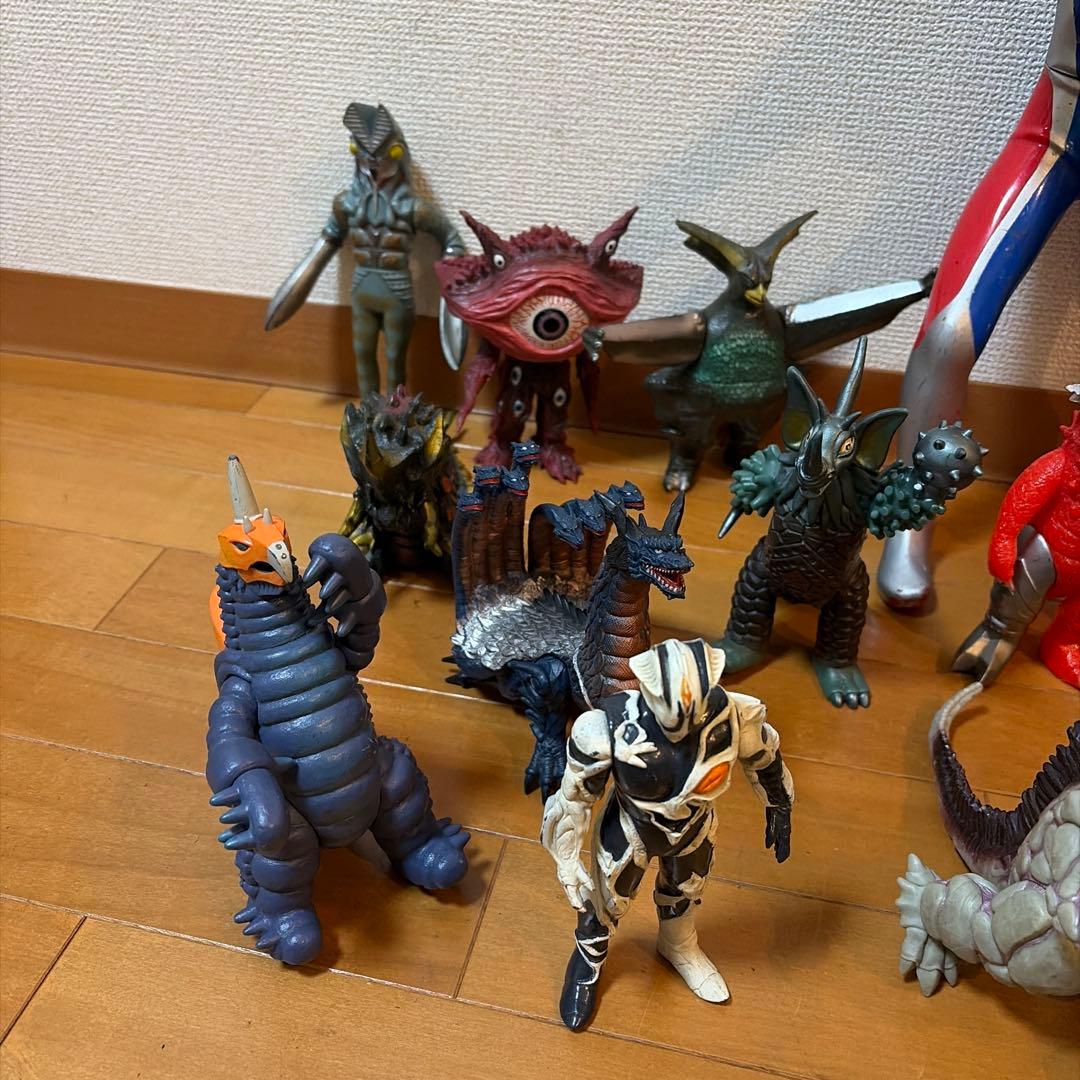 ウルトラマンフィギュアセット23体
