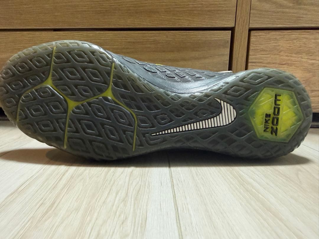 Nike フットサルシューズ　ハイパーヴェノム X プロキシモ II DF IC