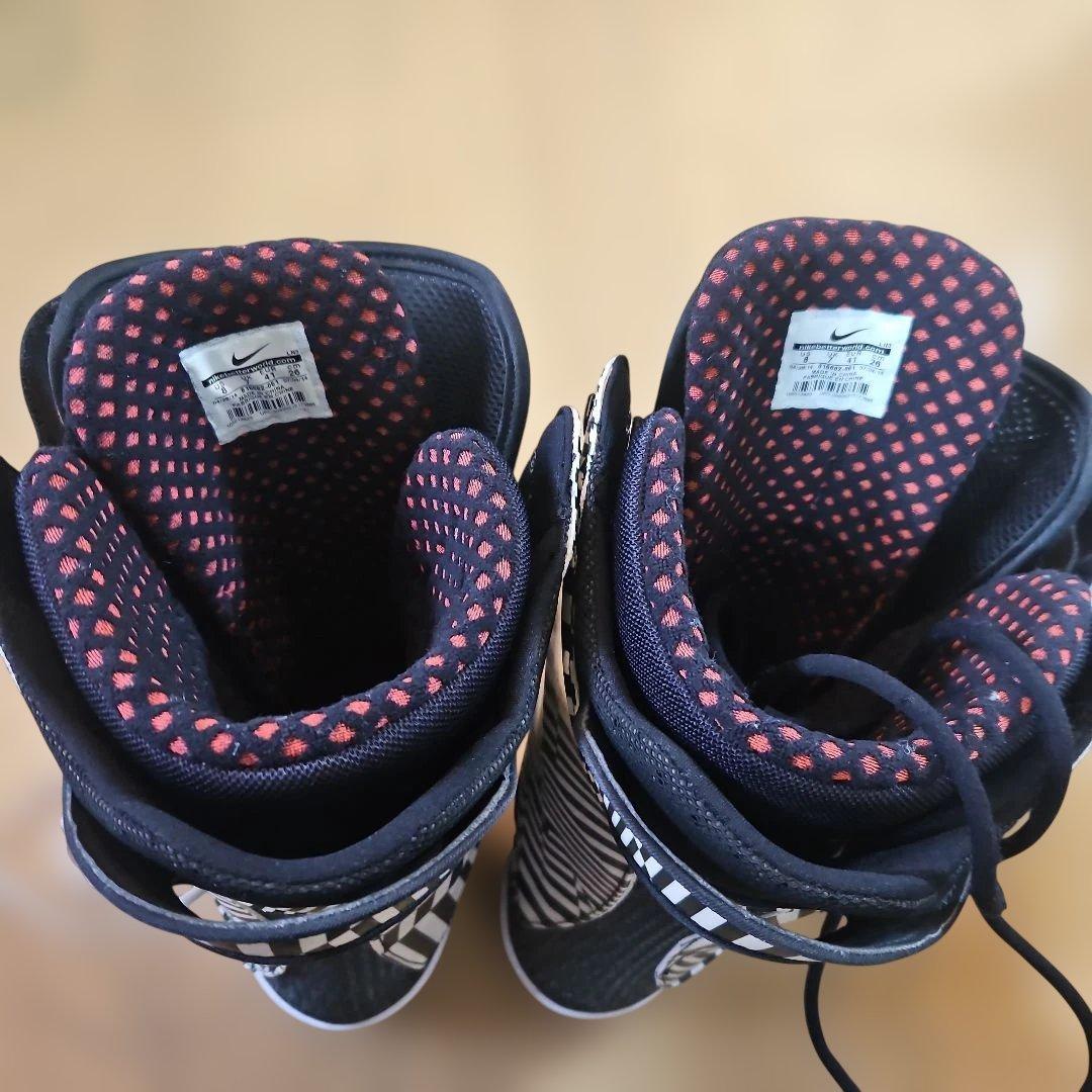 Nike SB 激レア　スノーボードブーツ 26cm　US8　大幅値下げ
