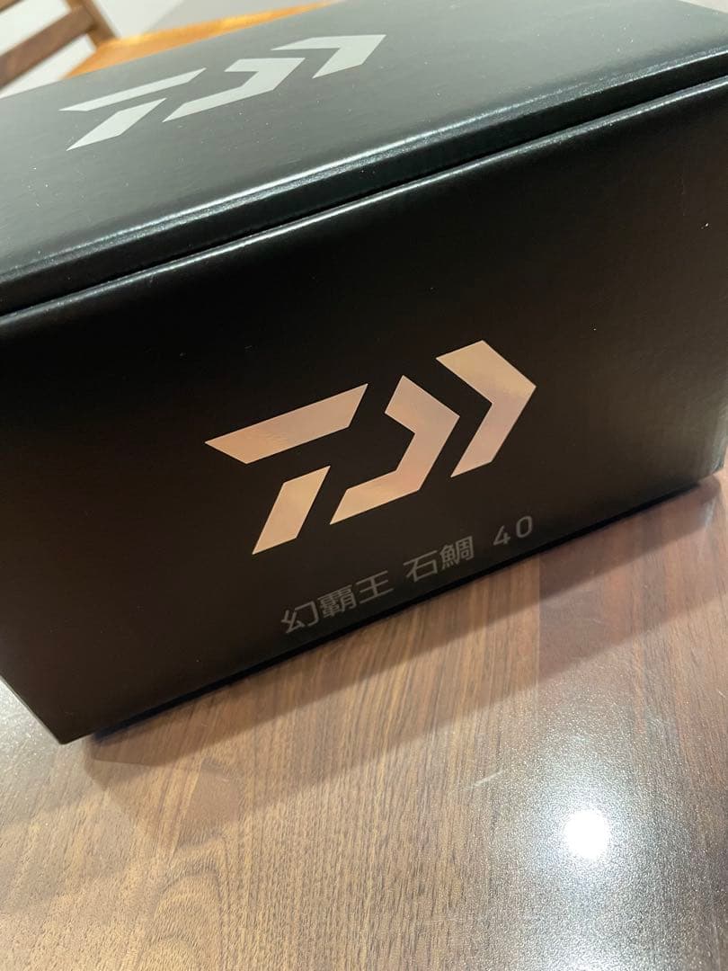 新古品 幻覇王 石鯛　40 ダイワ DAIWA リール