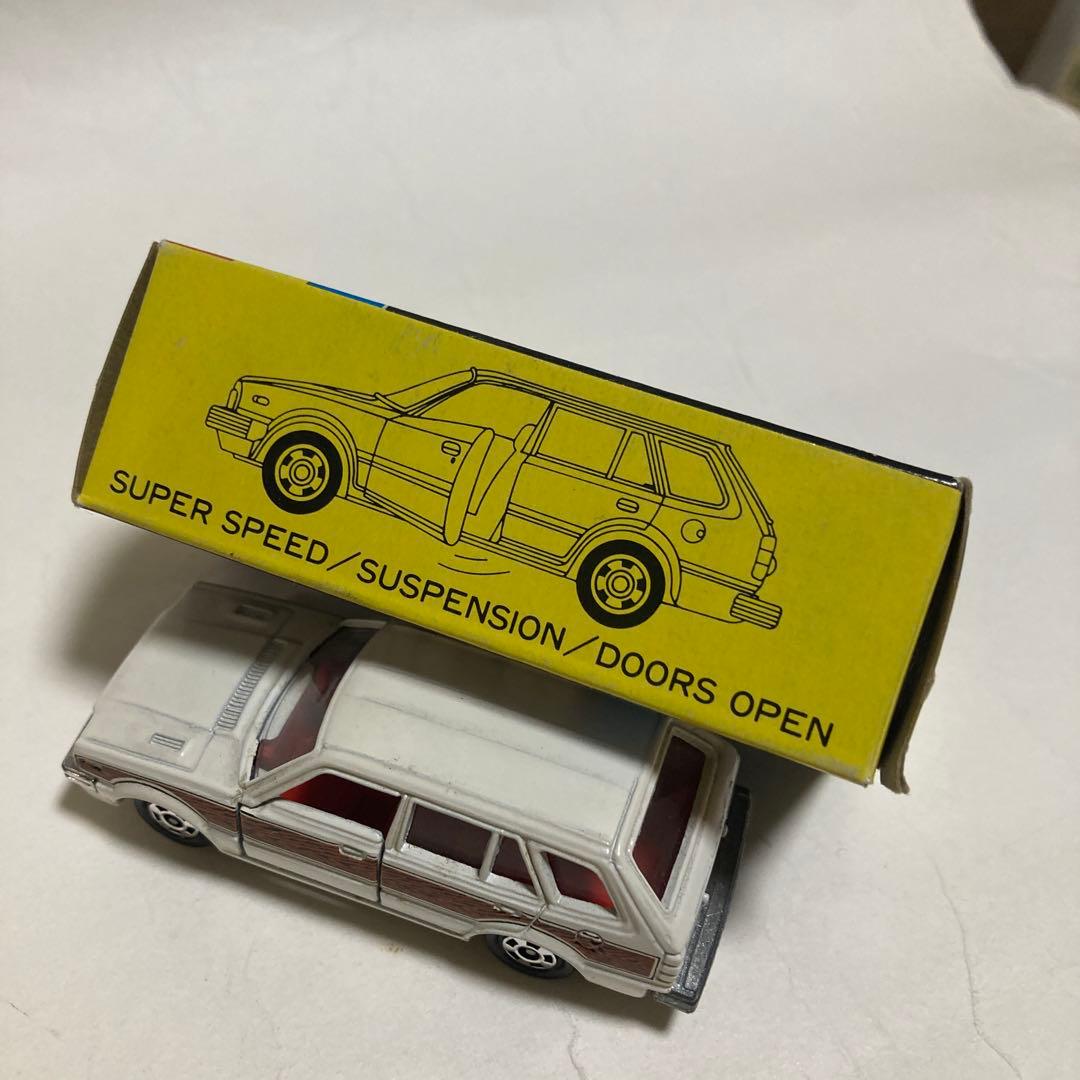 トミカホンダシビックカントリーです。黒箱　日本製