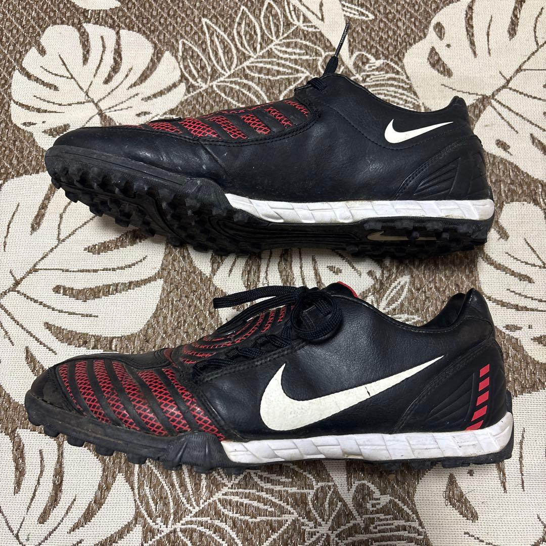 NIKE(ナイキ)トータル90 シュート Ⅱ TF フットサルシューズ　28.5