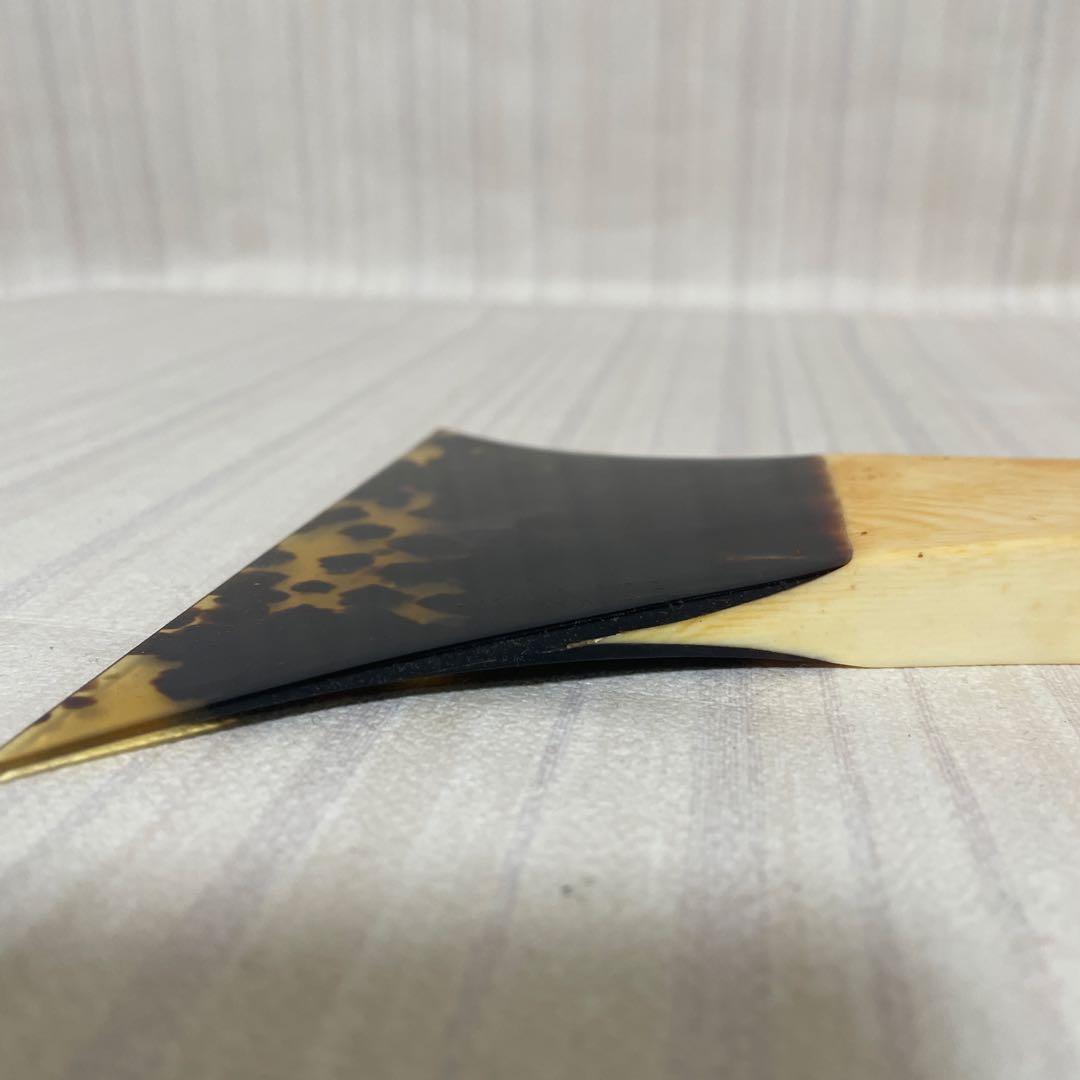 保管品 三味線バチ 花柄ケース付き べっこう