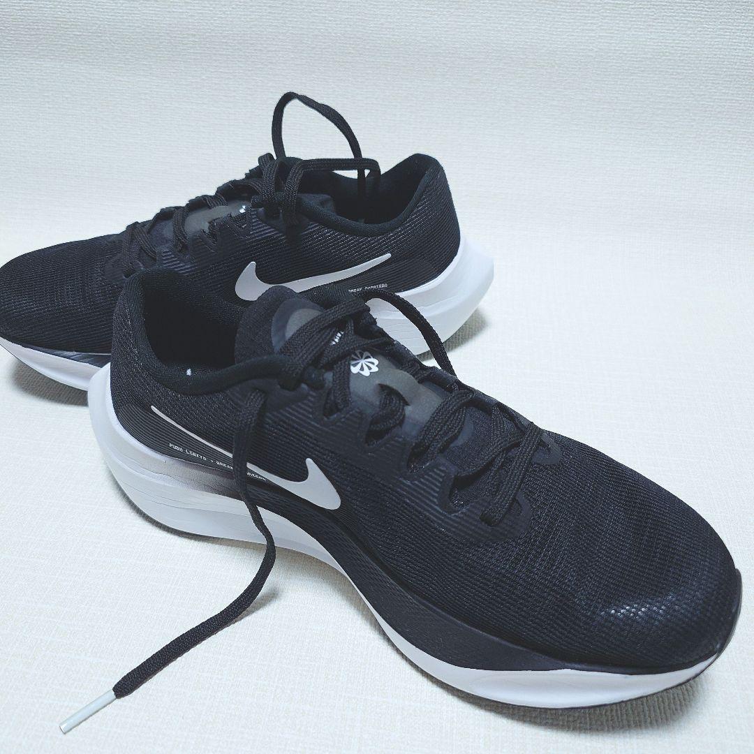 最終価格 ナイキNIKE Wズームフライ5ブラック25.0cm黒W