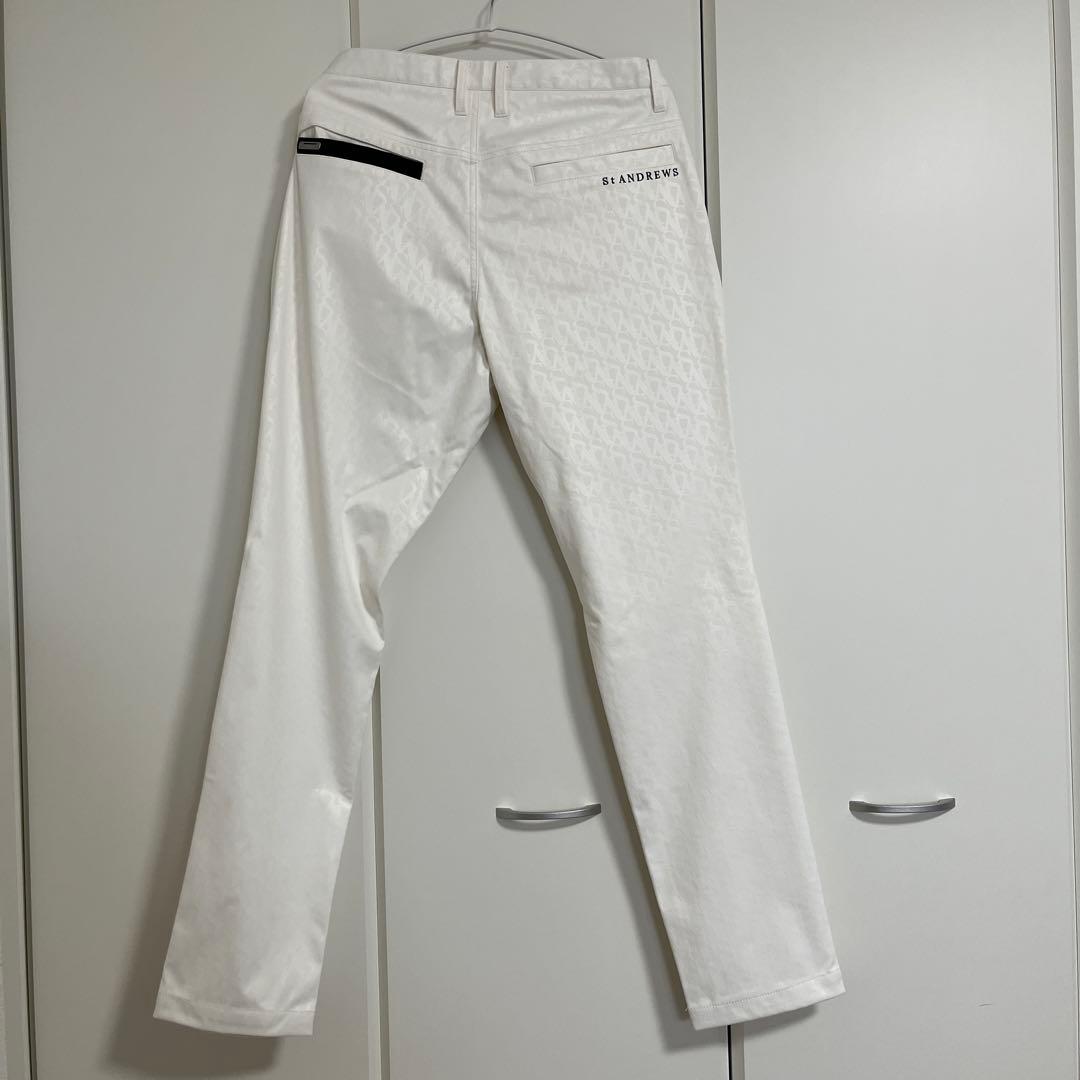 St ANDREWS ロゴ入りホワイトパンツ