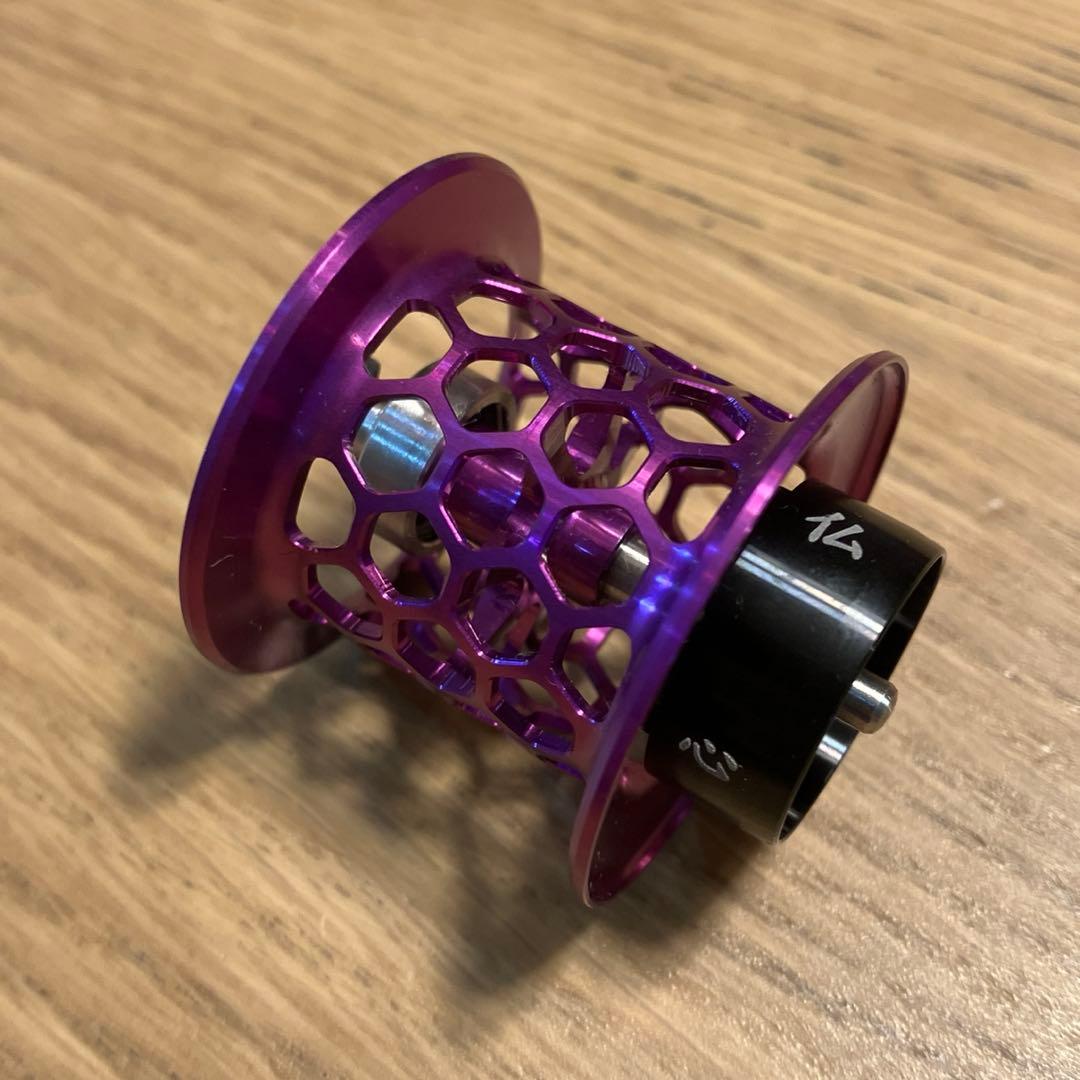 【廃盤希少】メガバス カロッツェリア ゾンダ ハニカムスプール 美品