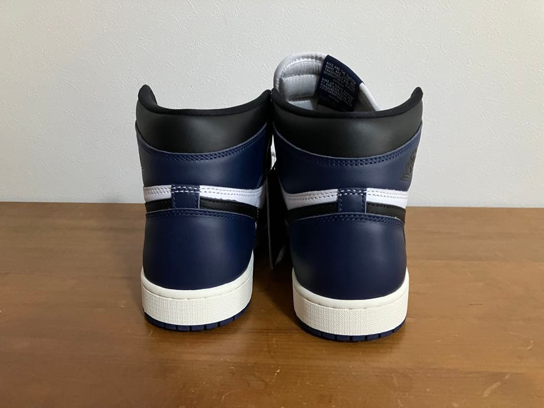 【早いもの勝ち】Air Jordan 1 Midnight Navy