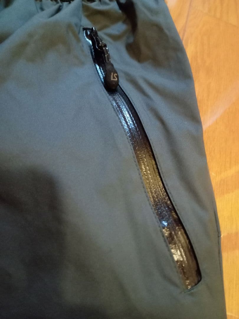 ルースイソンブラ　LTT　トップチーム　防水パンツ　メンズL　濃グレー　美品