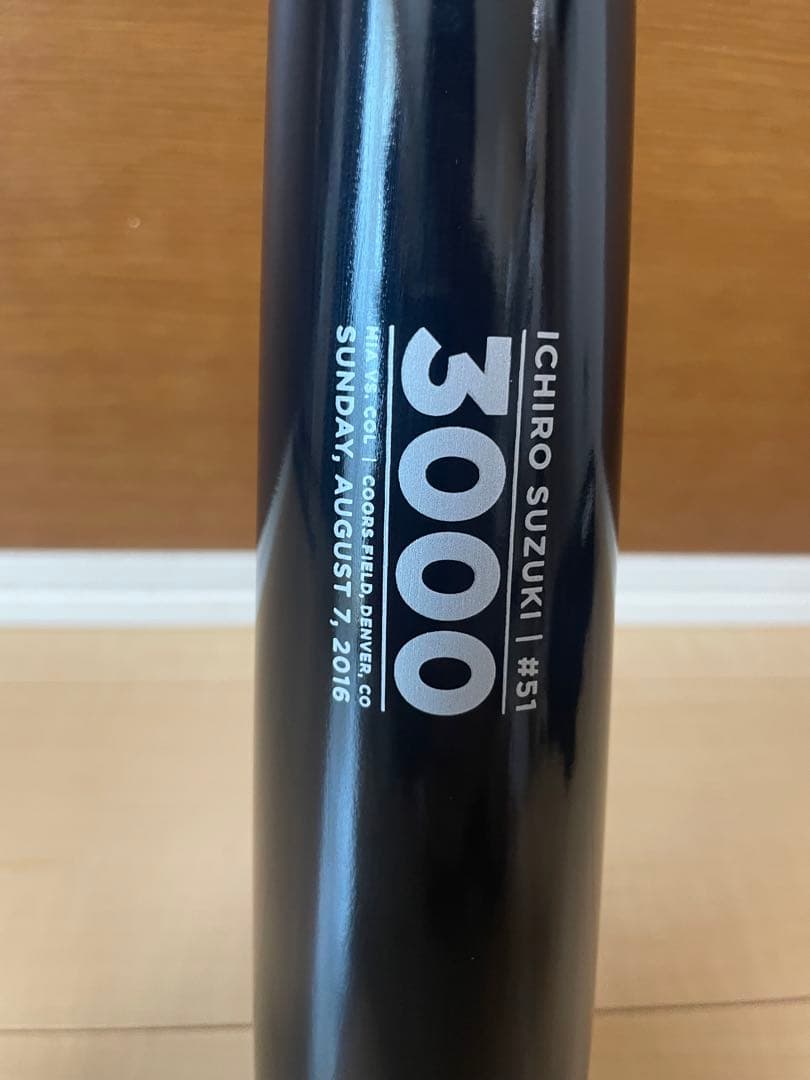 限定品！　イチロー2016年マーリンズ配布3000本安打記念バット