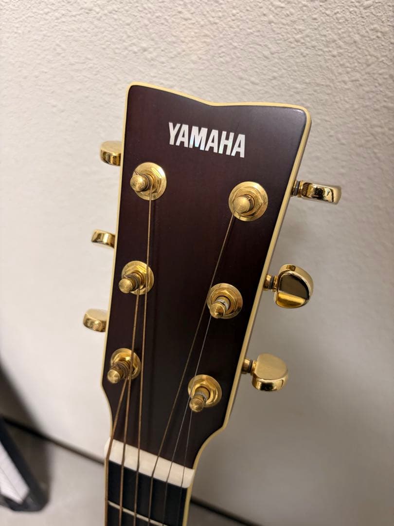 YAMAHA LL16 ARE アコースティックギター（ケース、スタンド付き）