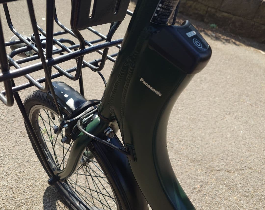 【パナソニック】2022年モデル 電動自転車 （BE-1ELSW013）