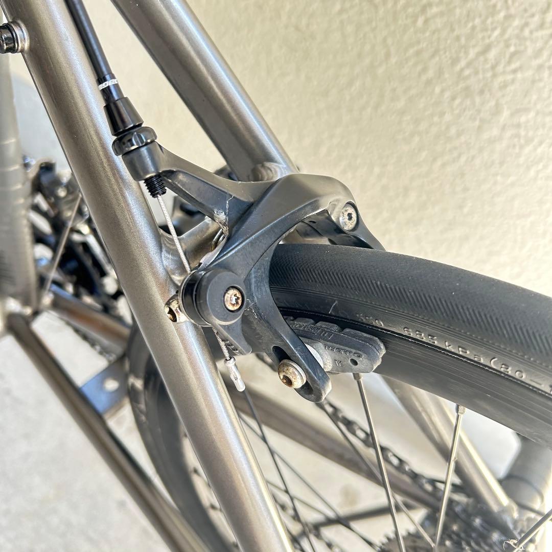 確認中　購入不可　tern SURGE ガンメタ　520mm ミニベロ