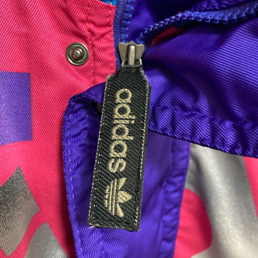 adidas オリジナルマルチカラージャケット ⚠️下は付属可能です。