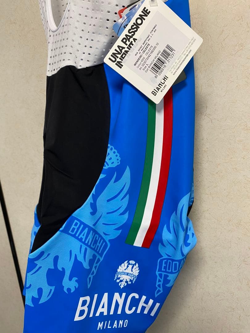 新品タグ付きサイクルウェアBianchi ビブL