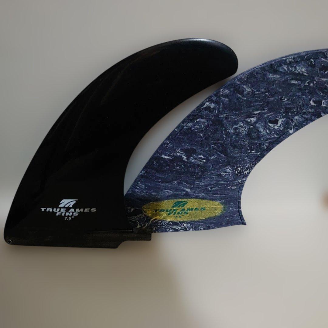 TRUE AMES FINS 7.5 トゥルーアームズ センターフィンケース付き
