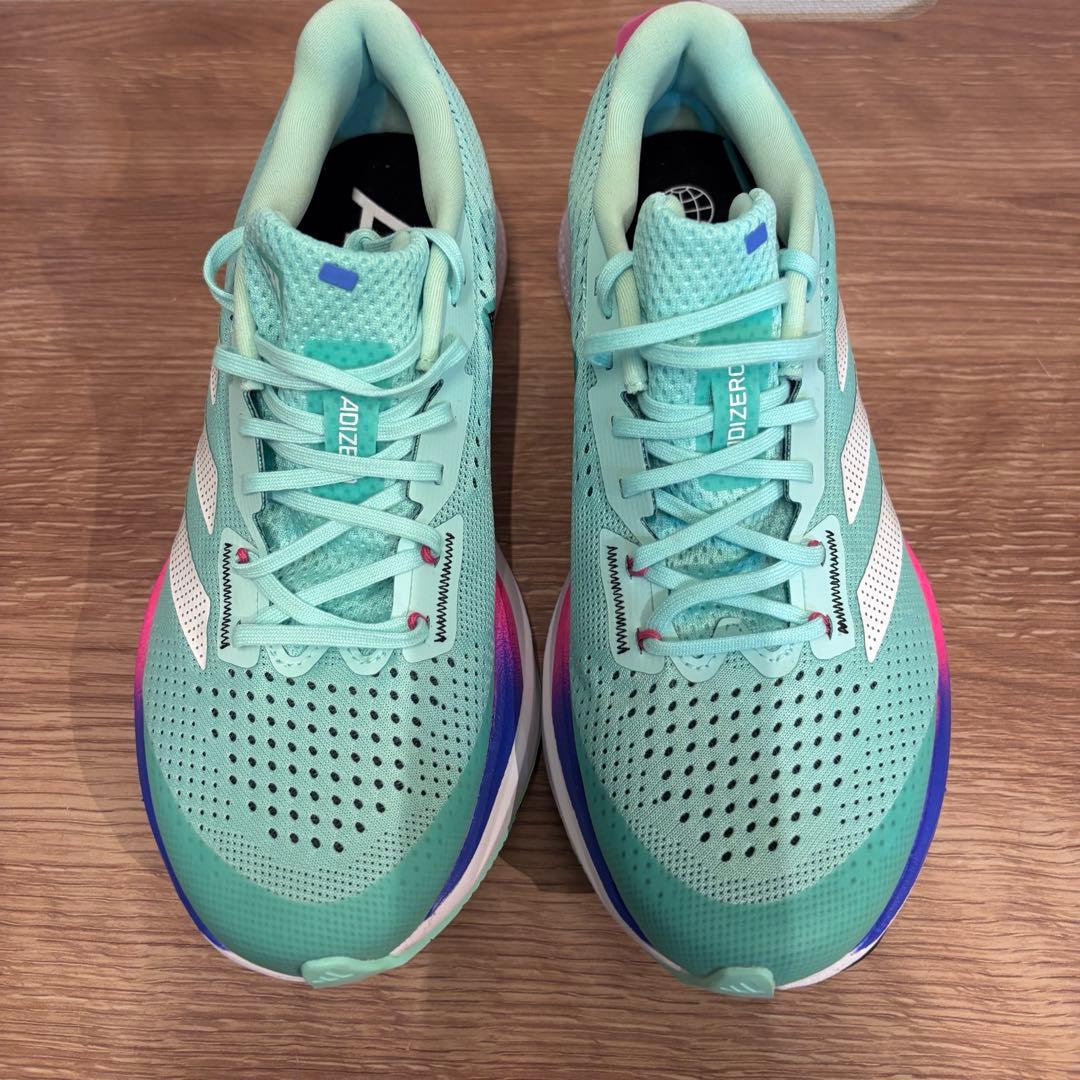 未使用adidasレディースシューズ24.5 アディゼロSL W GV9090