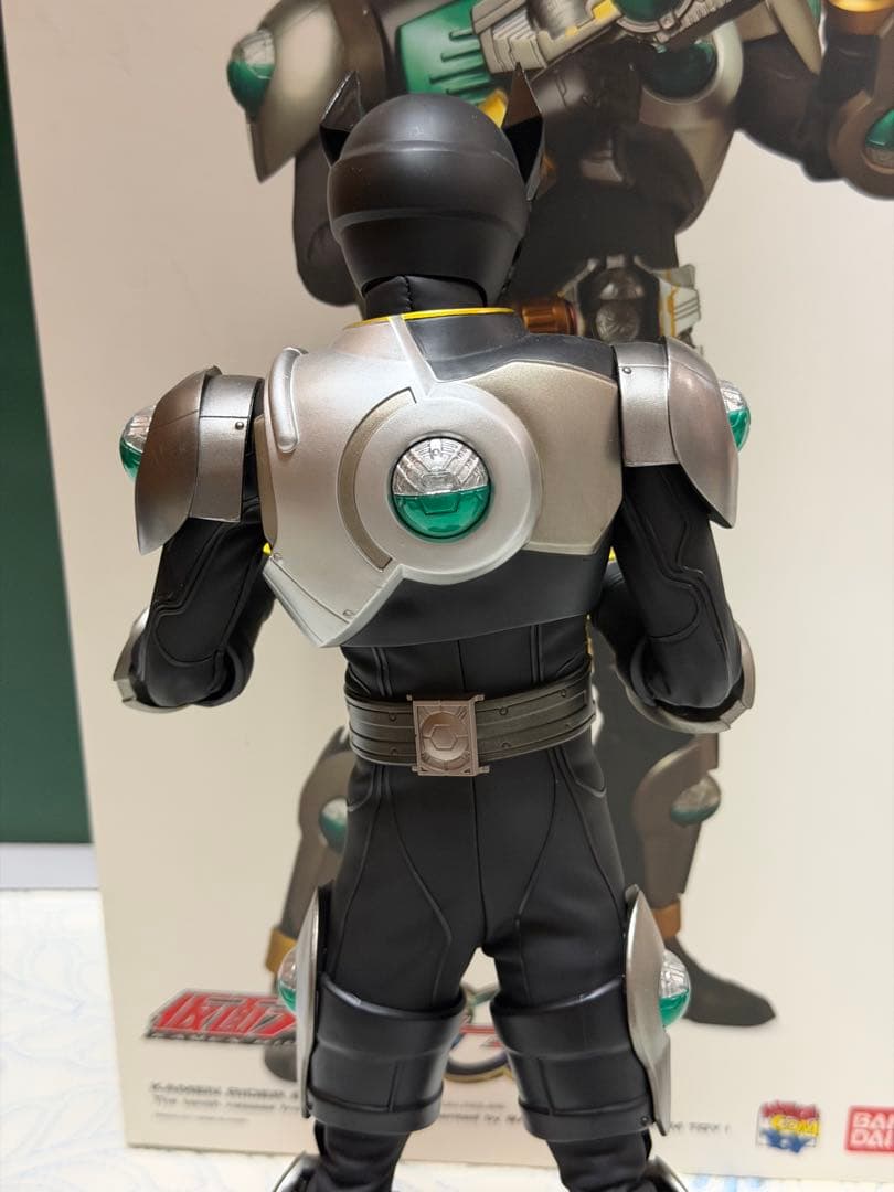 仮面ライダーバース　12インチアクションフィギュア　メディコムトイ　新品未開封