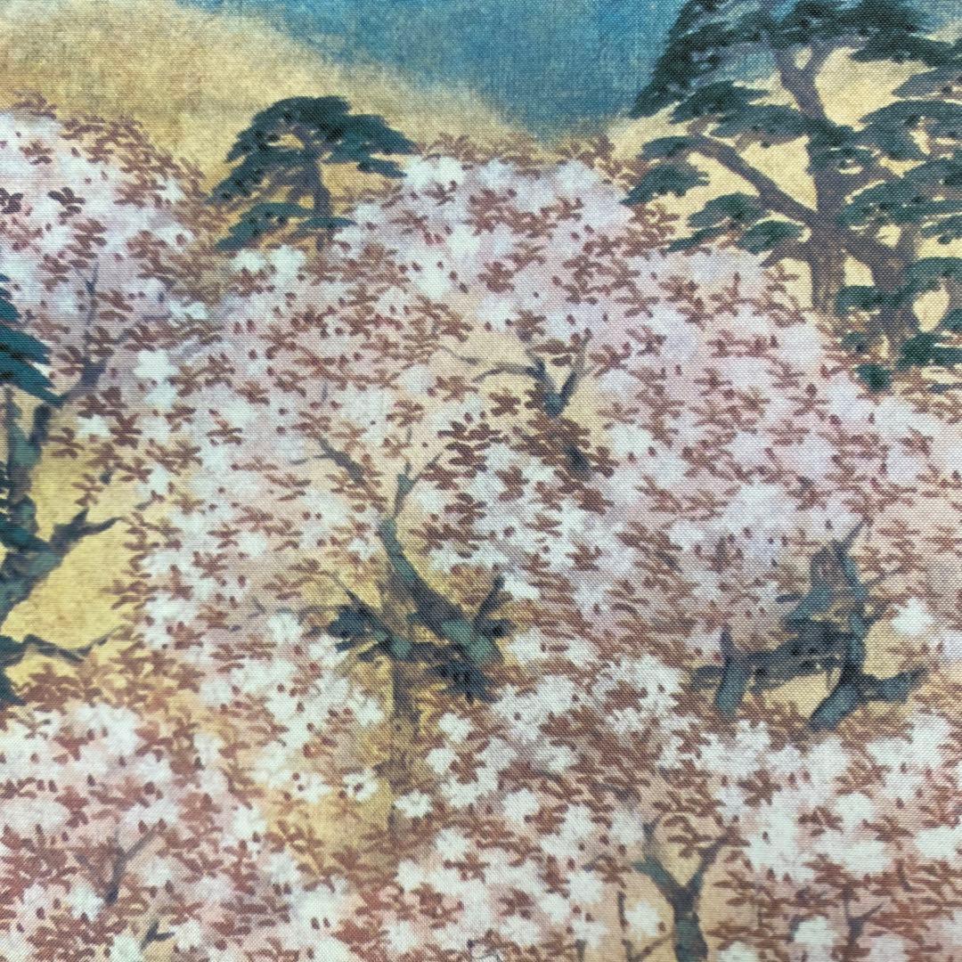 美品 掛け軸 横山大観筆「富士に桜」名画 富士山 印刷 おもてなし