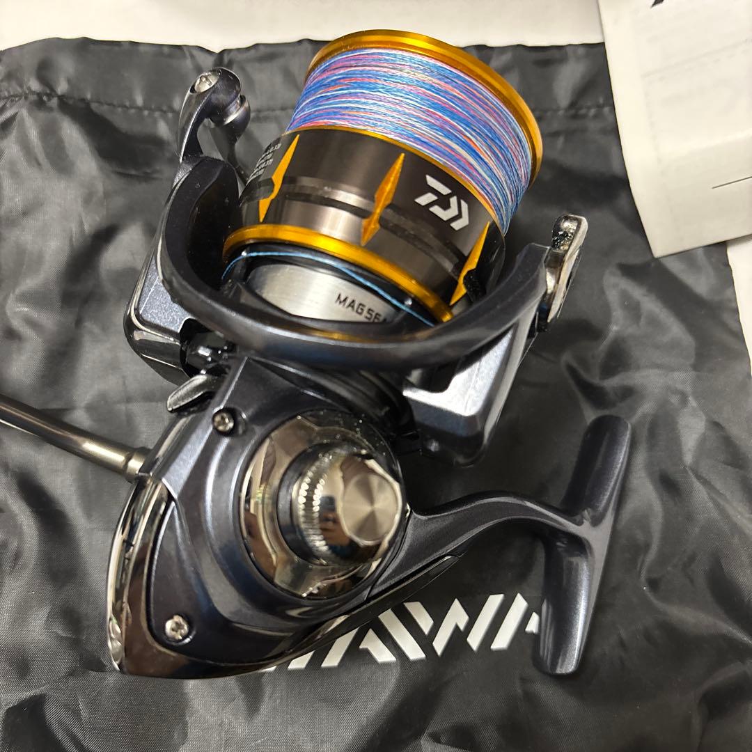 リール DAIWA FREAMS4000