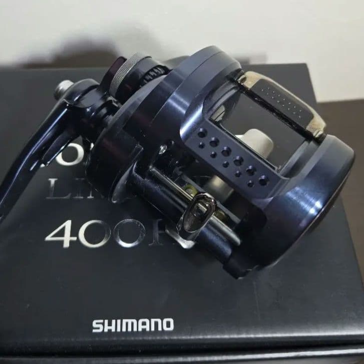 シマノ(SHIMANO) オシアコンクエスト リミテッド 400HG(右)