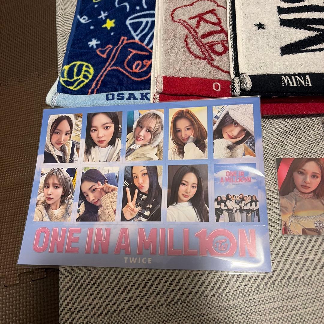 TWICE タオル 4枚セット フォトカード 12枚