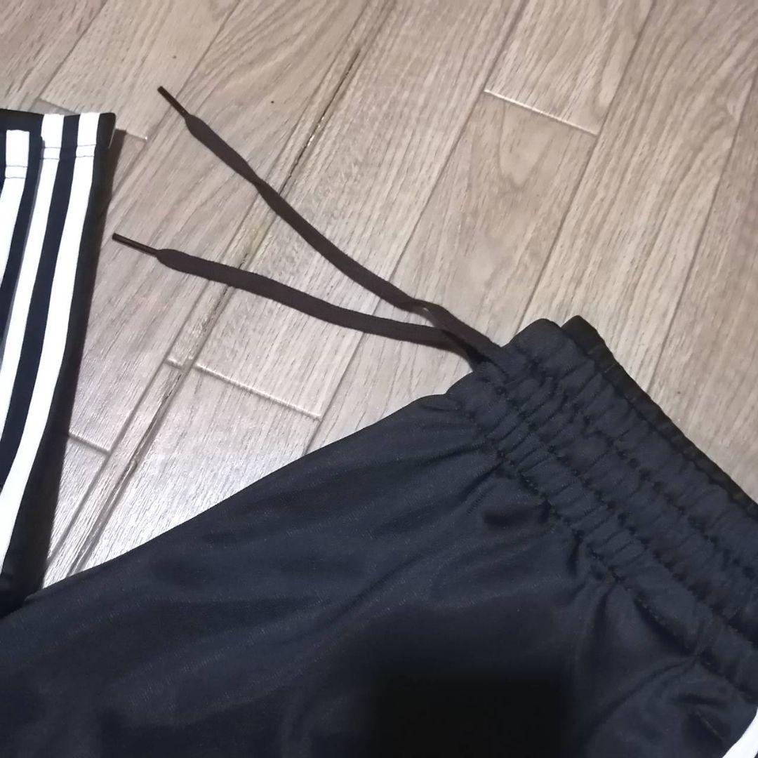 【残りわずか】新品　adidas　ジャージ　XL ジャージ上下セット　黒