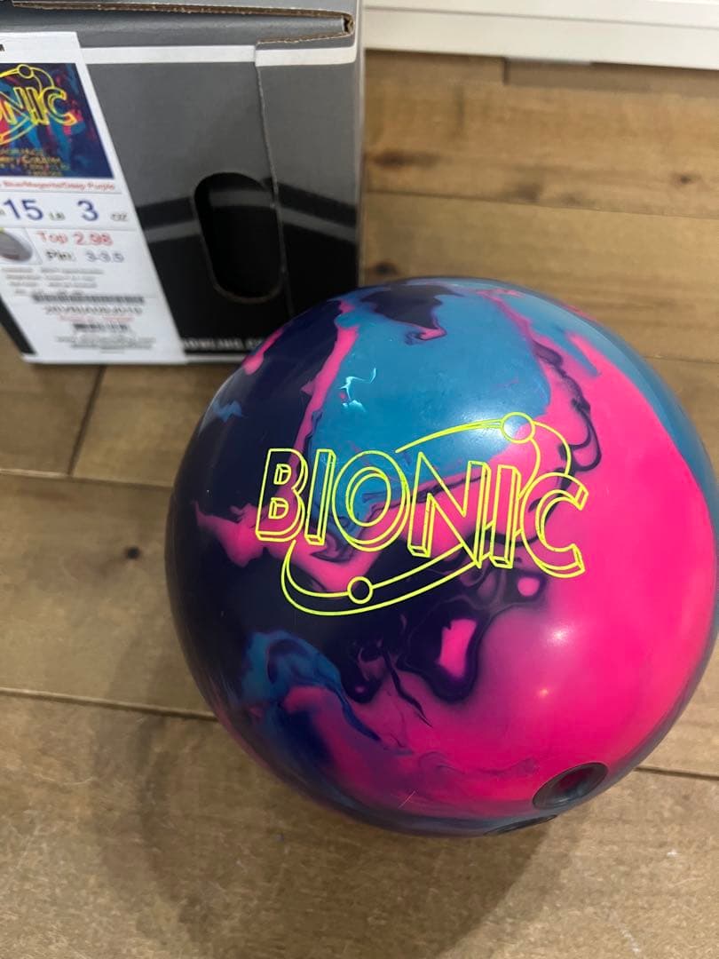 BIONIC ボウリングボール 15ポンド