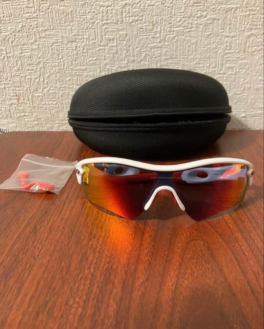 オークリー レーダー サングラス イチロー着用モデル 廃盤モデル