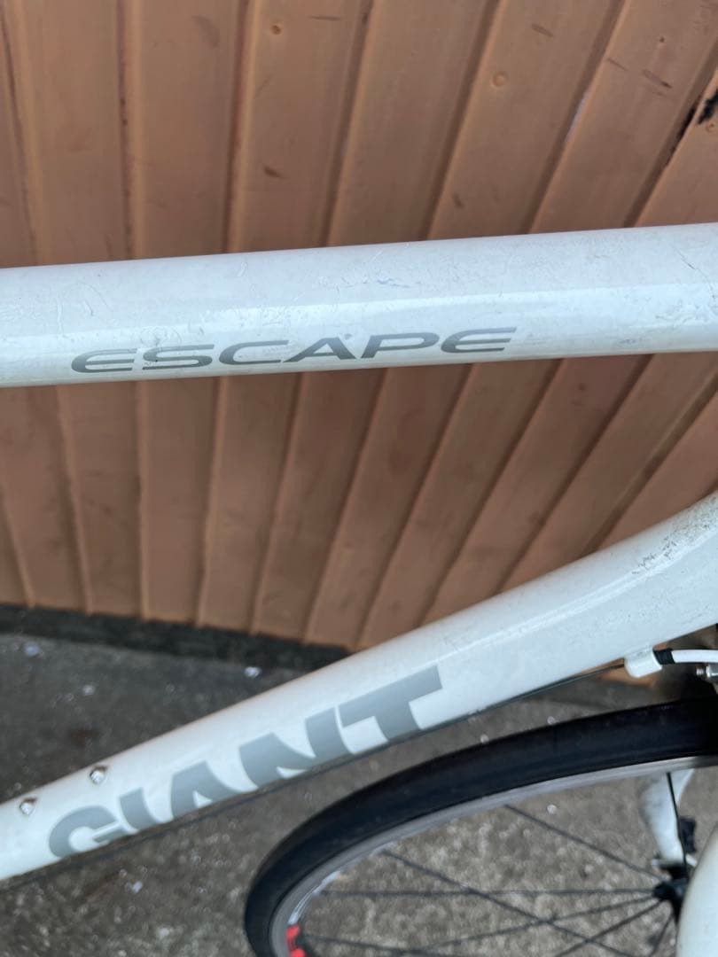 未整備　GIANT escape R3 サイズM クロスバイク