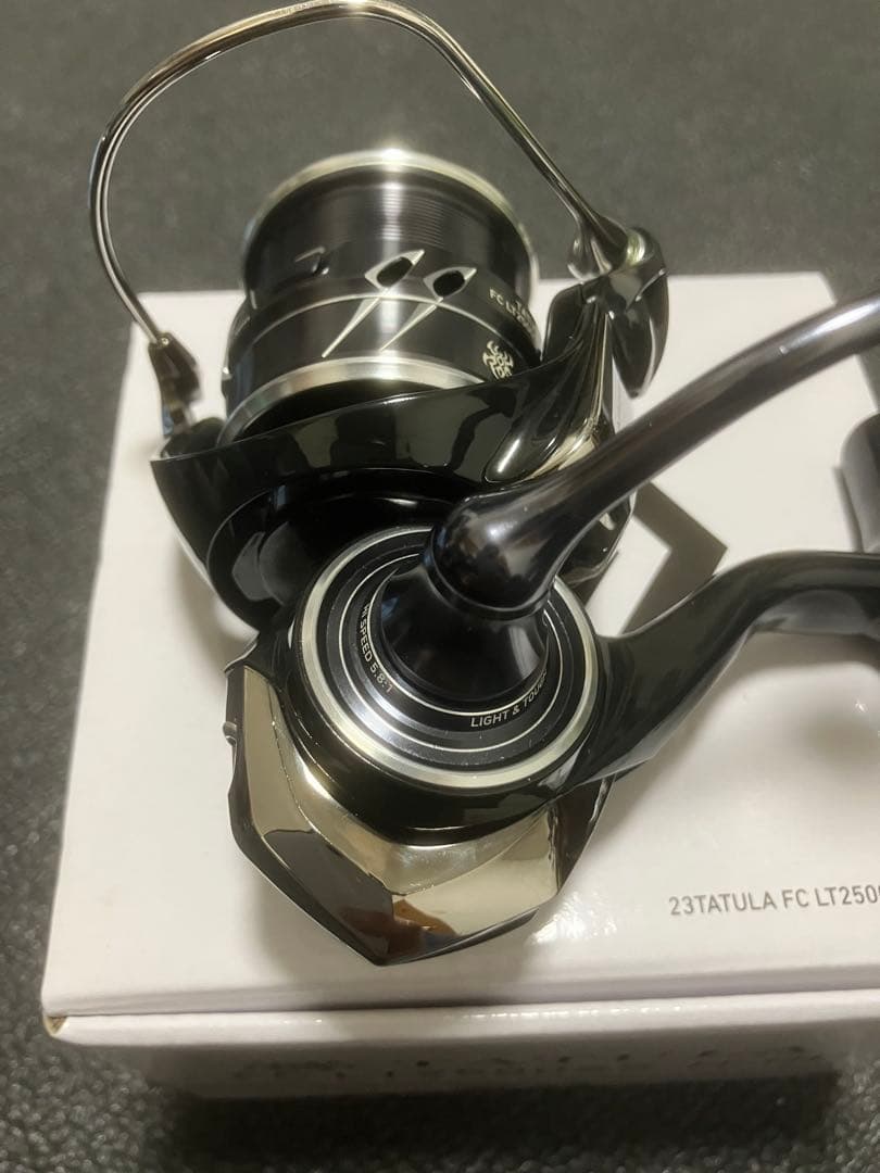 ダイワ 23タトゥーラ FC LT2500SS-H-QD ベアリング追加