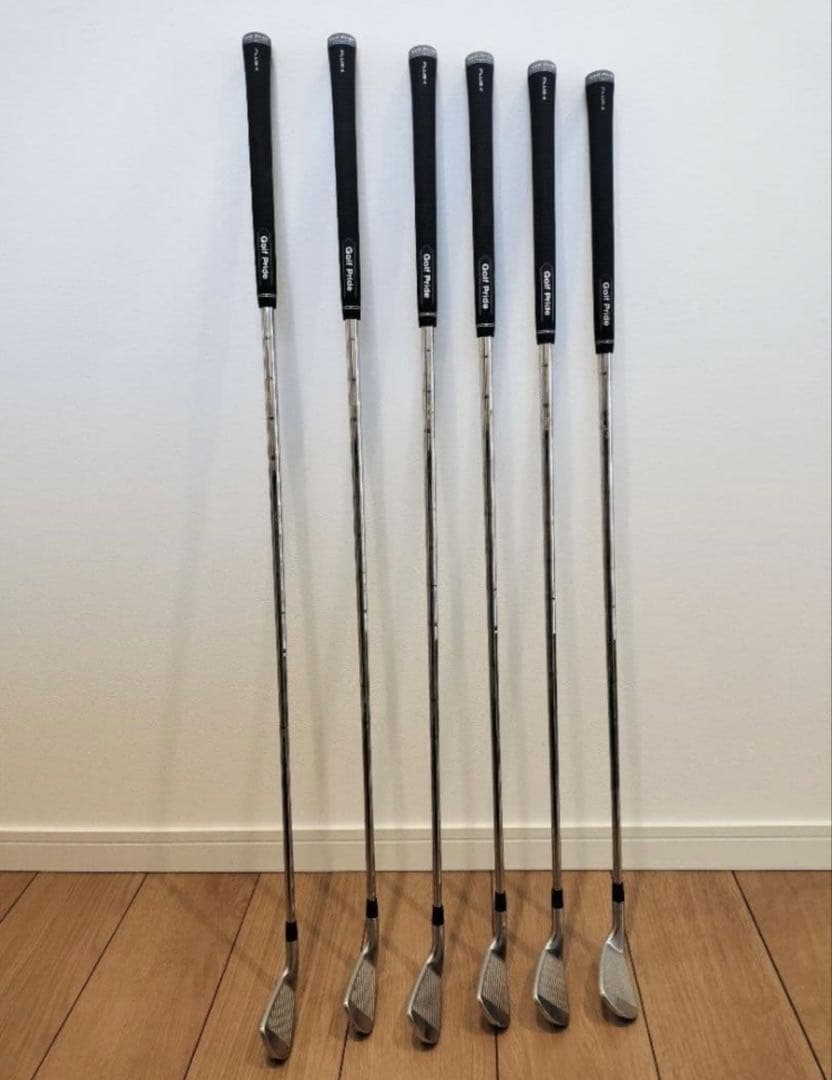 ブリヂストンTourB X-CB 5-P NSPRO1050GH アイアンセット