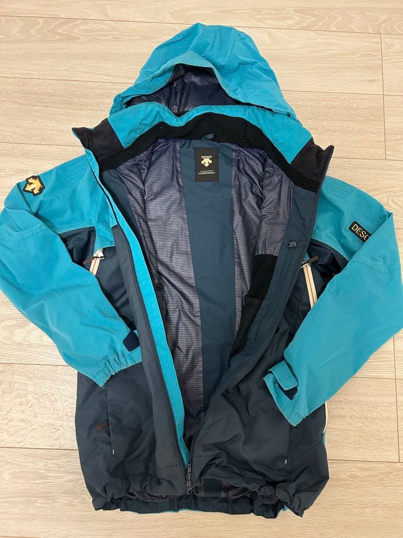 DESCENTE デサントメイト　スキーウェア上下