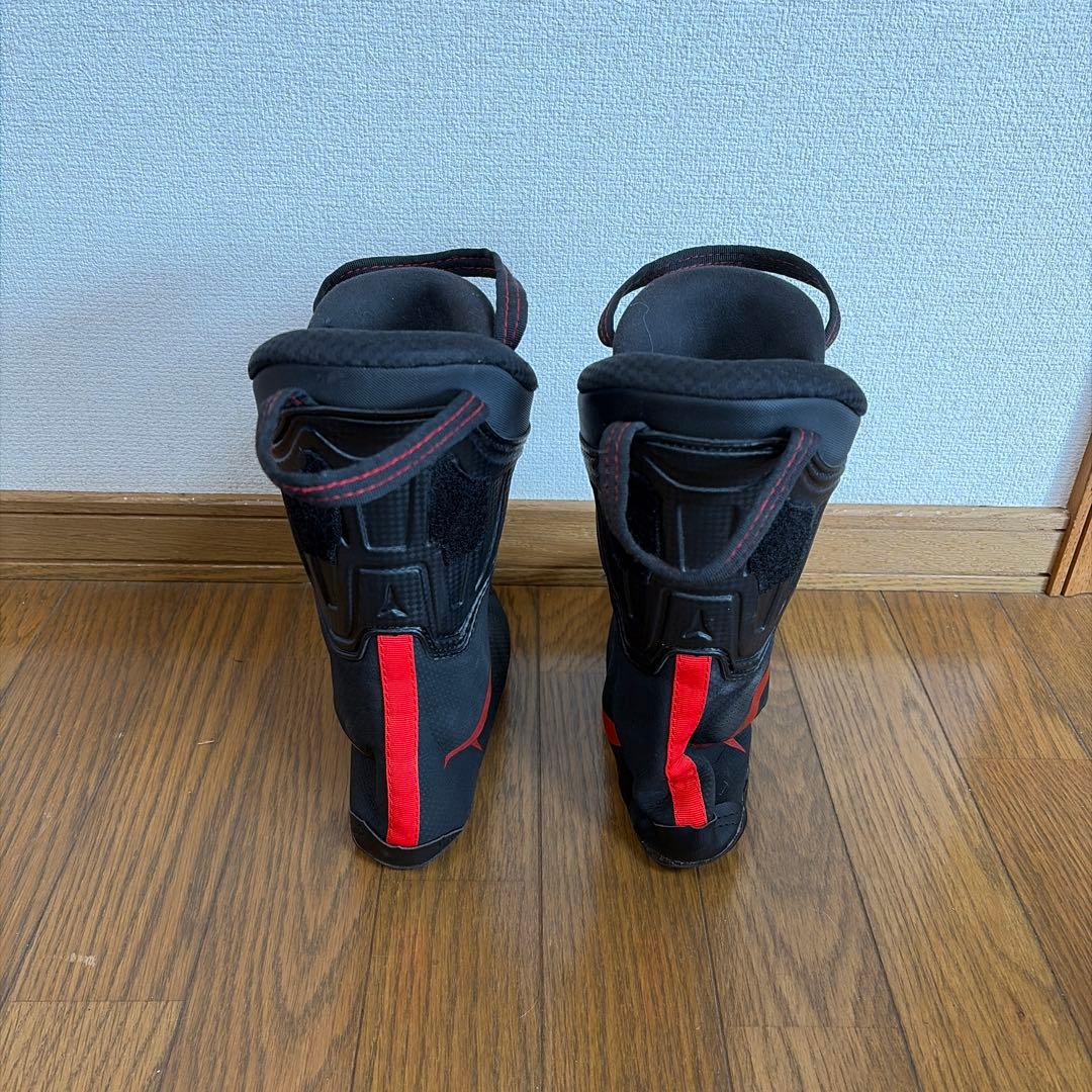 値引き交渉可　ATOMIC 競技用スキーブーツ　22.0〜22.5cm
