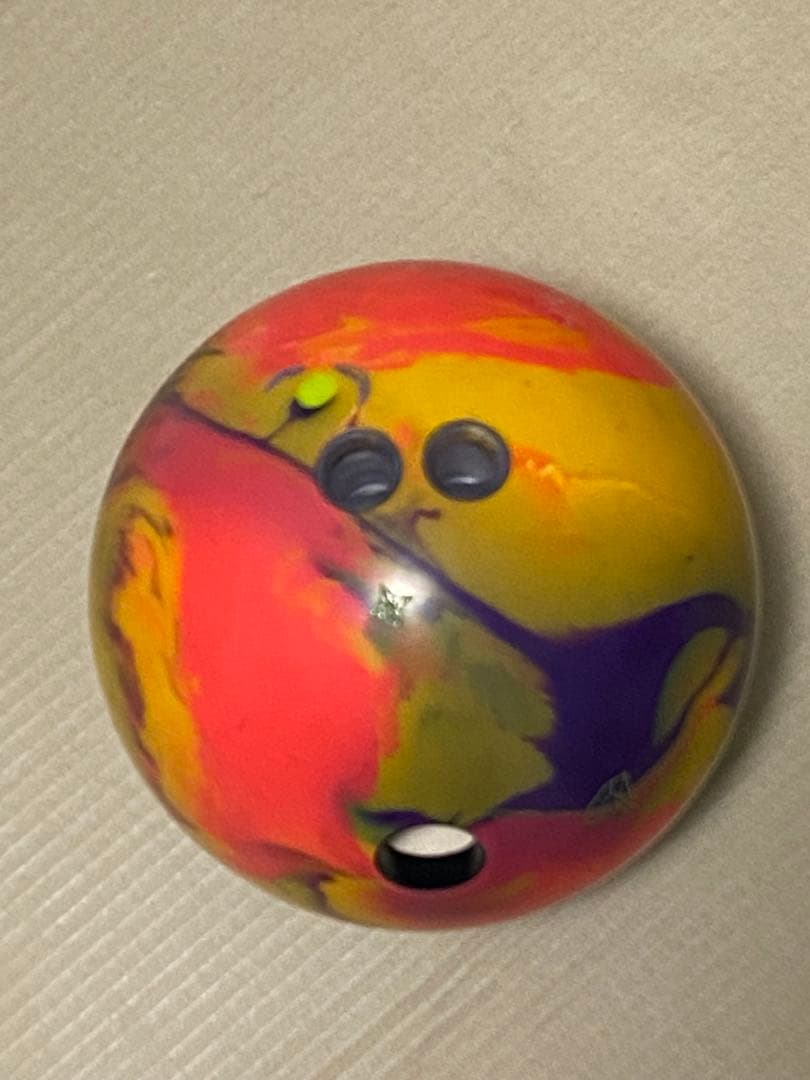 初代GEM ボウリングボール マルチカラー　15ポンド