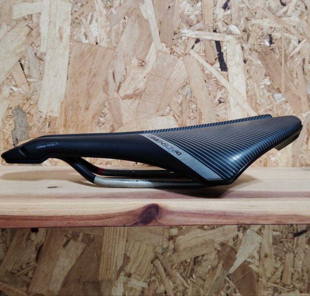 Prologo Dimension TiroX サドル