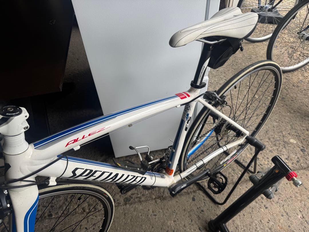 y*a様 Specialized ALLEZ E5 ロードバイク スタンド付 送