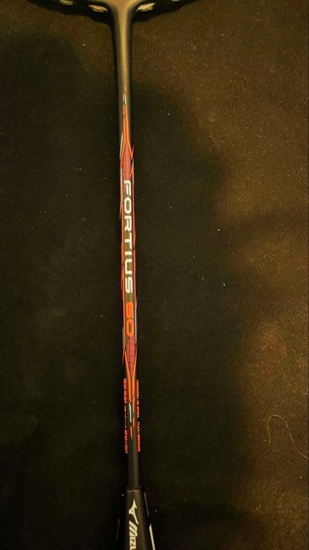 Mizuno バドミントンラケット 黒/赤 Mizuno FORTIUS 60