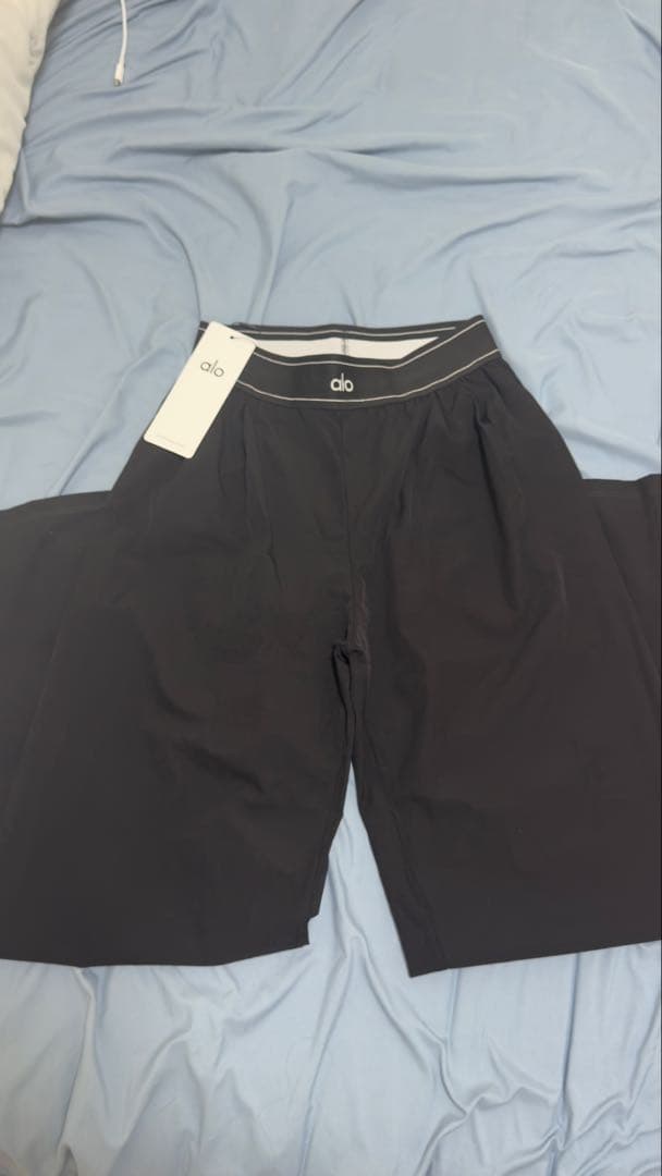 alo Yoga Suit Up Trouser パンツ　S