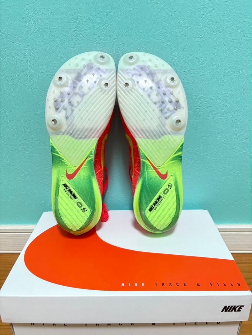 【2/14値下げ】NIKE エアズームヴィクトリー2 オレンジ27cm